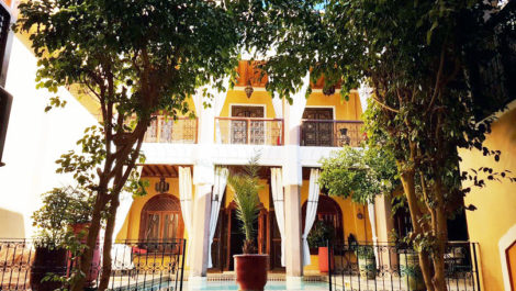 Riad classified guest house, beautiful pool, SPA