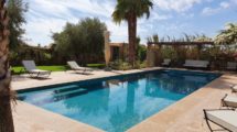 How to treat your pool like a pro (initial and maintenance treatment)