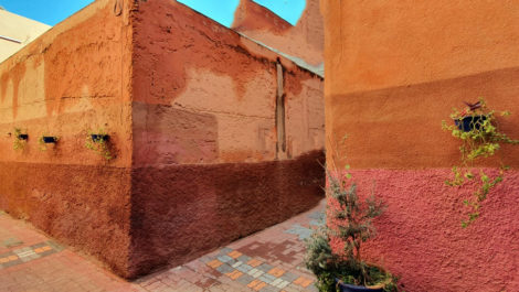 Projet de Riad – Maison d’hôtes bien placé, à finaliser à la Kasbah