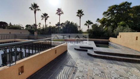 Exceptionelle propriété donnant sur les jardins de la Mamounia