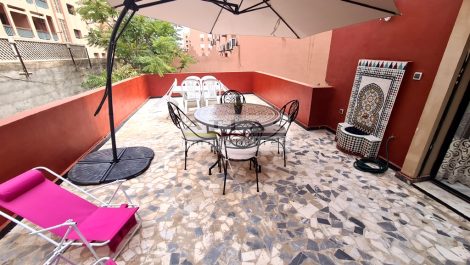 Marrakech : Gueliz : Appartement cozy de trois chambres entièrement meublé
