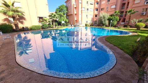 Marrakech : Bel appartement à vendre dans résidence avec piscines