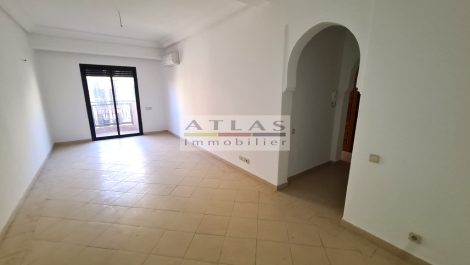 Marrakech: Two-bedroom apartment for rent near Victor-Hugo high school