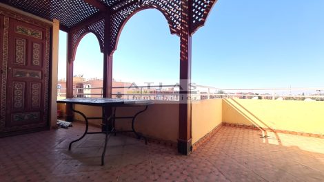 Marrakech : Appartement quartier Gueliz – Sans vis-à-vis, vaste terrasse