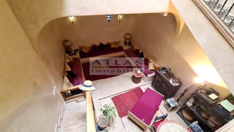 Marrakech : Charming pied-à-terre with neo-Moorish architecture