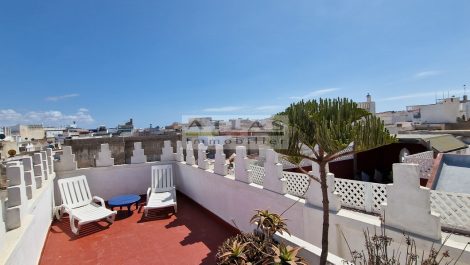 Essaouira: Magnificent titled Riad located in the heart of the medina