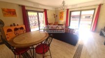 Marrakech : Duplex de 197m² – 3 Chambres – Résidence avec Piscine – Terrasses ensoleillées