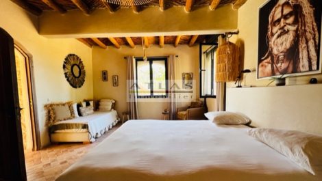 Annonce Immobilière Exclusive – Villa de Prestige au Cœur d’un Domaine de 3300 m²