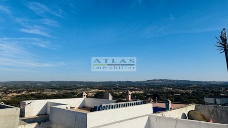 Essaouira : Appartement en dernier étage avec terrasse de plain pied et Roof Top privatisé