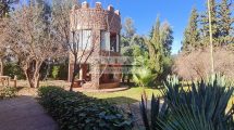 Marrakech: Oasis of Serenity – Magnificent Property with Three Villas on 11,390 m²!