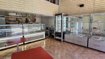 Commercial Leasehold for Sale in Dar El Bacha – Prime Location in Marrakech Medina