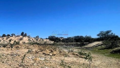 Rare Opportunity: 826 sqm Plot in the Argana District (Residential or Guesthouse Use)