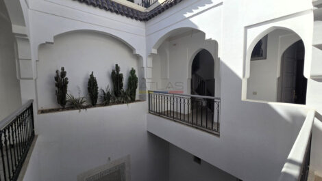 Riad rénové à l’emplacement parfait entre les Tombeaux Saadiens et le Palais El Badii